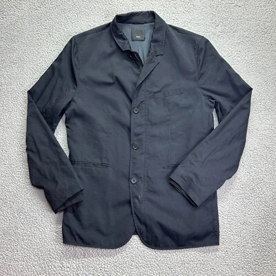 Blazer masculino Vince azul marinho tecido Tech medidas tamanho 46 *LEIA A DESCRIÇÃO* - Imagem 1 de 4