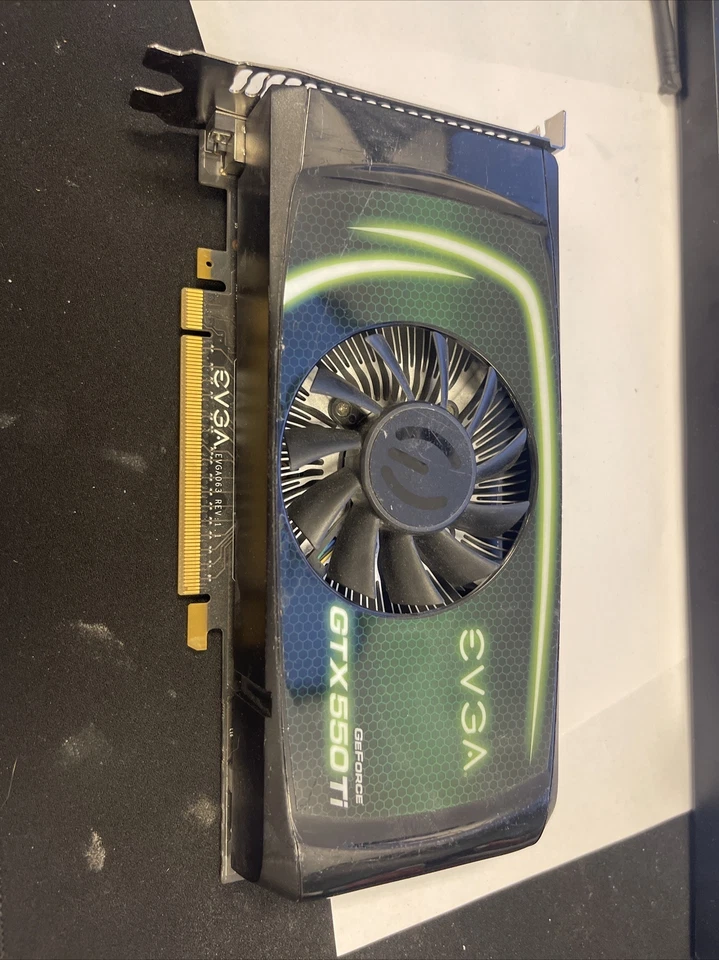 EVGA NVIDIA GeForce GTX 550 Ti (01G-P3-1556-KR) 1GB GDDR5 SDRAM PCI Express x16 - Image 1 of 1