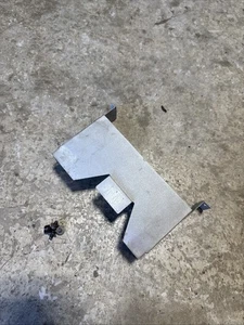 84-96 Jeep Cherokee XJ Comanche MJ OEM Radio Bracket Mount Plate + Screws (Z86) - Picture 1 of 5