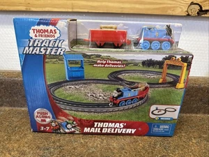 THOMAS & FREUNDE TRACK MASTER THOMAS POSTVERSAND SPIELSET SPIELZEUG’s NEU 3+ NEU - Bild 1 von 5