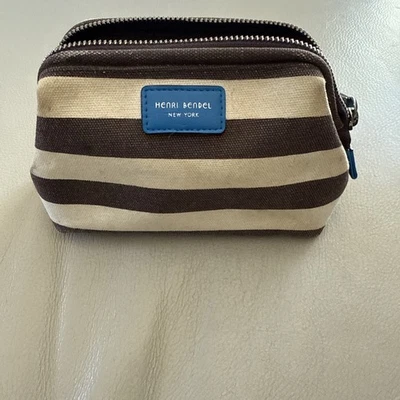 Bolso de Cosméticos Henri Bendel Marrón Blanco Rayas Lona Cremallera Bolsa Maquillaje de Viaje Foto 1 de 4