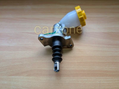 New Clutch Master Cylinder Assembly For Mahindra Scorpio Pickup 2.5L 2.49L NEF - Image 1 of 4