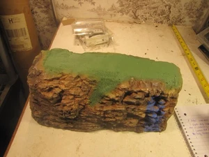 Lemax Rock Mountain personalizado en túnel HO - Imagen 1 de 6