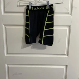 Adidas Girls Destiny Solid Slider Shorts Black With Neon Gr Climalite SZ XS - Picture 1 of 2