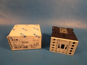 Eaton XTRE10B22WD, Contactor Relay 48V 50/60Hz 2NO 2NC, DILA-22, Cutler Hammer - Picture 1 of 9