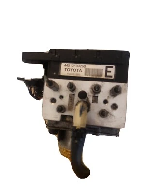 06-18 LEXUS GS450H GS460 GS430 GS SERIES ABS BRAKE PUMP 44510-30260 - Image 1 of 4