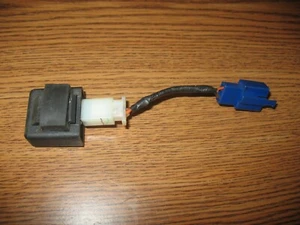 2021 KTM 390 ADVENTURE TURN SIGNAL FLASHER RELAY BLINKER 3 MILES ON BIKE! - Picture 1 of 7