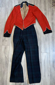 WWII British The Royal Highlanders Black Watch CPT red mess dress coat