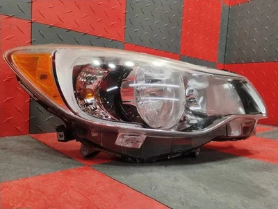 Faro halógeno pasajero derecho Subaru Crosstrek 16-17 (OEM 9316479200) rayado Foto 1 de 4
