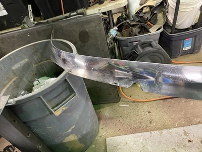 Chevrolet Impala 1972 acero inoxidable por la cubierta de la capucha Foto 1 de 4