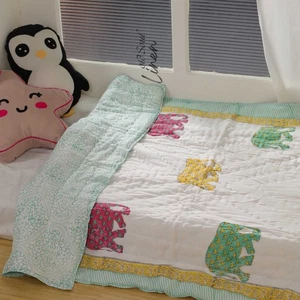 Lightweight Reversible Cotton Quilt Elephant Print Baby Twin Queen Size Quilt - Picture 1 of 6