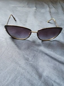 DOLCE & GABBANA D&G 6077 Sunglasses 1015/8G 58{}16 135 3N - Description, Photos - Picture 1 of 15