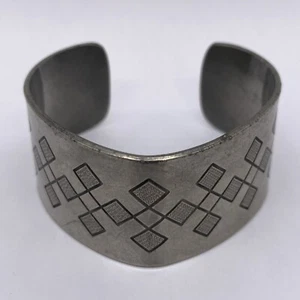 Vintage Nordic Bessi Pewter ‘B’ Cuff Bangle Bracelet Norway Geometric - Picture 1 of 7