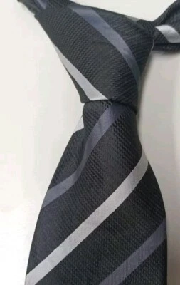 Corbata de madera de cedro State  Foto 1 de 4