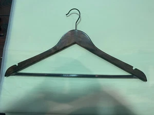 industrial wooden coat hangers jacket/trouser hangers RRP £3 each X 100 Hangers - Picture 1 of 4