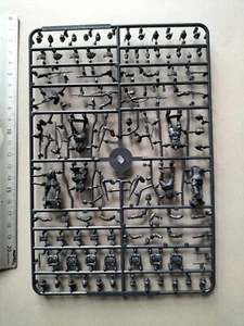 ITALIAN INFANTRY WW2 MINIATURES GRAPPE/SPRUE WARGAMES ATLANTIC - Imagen 1 de 2