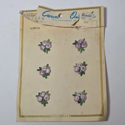 JUEGO DE ADORNOS DE FLORES BORDADAS VINTAGE - Corona Original  Foto 1 de 3
