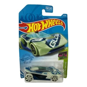 2021 Hot Wheels #17 HW Glow Racers 1/5 HW WARP SPEEDER weiß-blau mit Glow Wheels - Bild 1 von 3