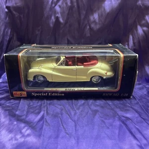 maisto 1:18 diecast cars special edition BMW 502 1955 - Picture 1 of 6