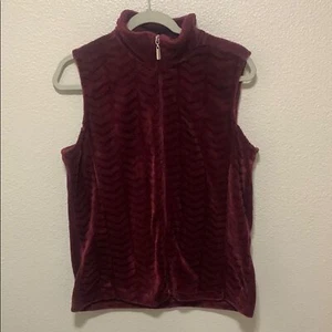Red Fitted Ribbed Vest with Mandarin Collar - Picture 1 of 5