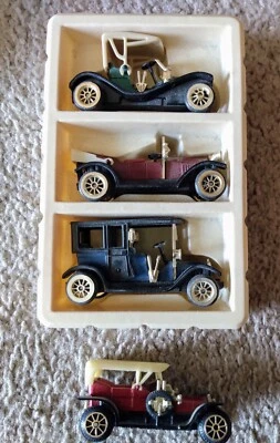 Lote De Colección De 4 Coches Antiguos Clásicos "Alta Velocidad" 2.5" Die Cast Foto 1 de 4