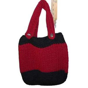 Borsa Crotchet Due Manici Nera e Rossa Fatta a Mano - Foto 1 di 4