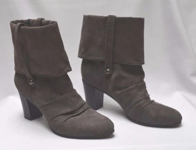 Kathy Van Zeeland Brown Scrunchy Ankle Boots Converts to Knee Boots Water Resist Foto 1 de 4