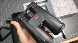 UsoGood 12x50 Binoculars - LN EUC - Picture 1 of 10