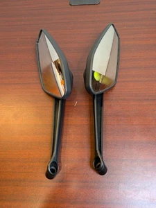 18 ESPEJOS RETROVISORES LATERALES DERECHO E IZQUIERDO DUCATI DIAVEL 1260 #2304 - Imagen 1 de 6