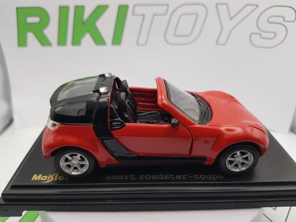 Smart Roadster Maisto 1/35 - Immagine 1 di 3