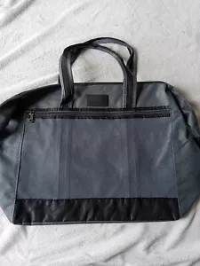 Women PUMA DSW Duffle travel weekender Gym Bag Gray Large Size Zipper - Picture 1 of 5