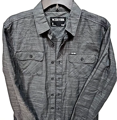 Camisa de hombre ZOO YORK pequeña manga larga con botones negra y gris a rayas pequeñas Foto 1 de 4