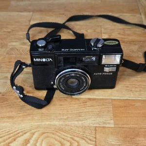Minolta Hi-Matic AF2-M 35mm Point & Shoot Film Camera w/ strap Untested For Part - Imagen 1 de 7
