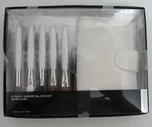 Sonia Kashuk Brush Eye Kit with Case - Picture 1 of 6
