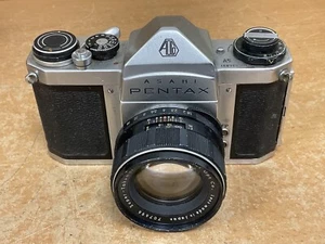 Pentax SV analoge Kleinbildkamera + 55mm f1.8 Objektiv Spiegelreflexanleitung (defekt) - Bild 1 von 6