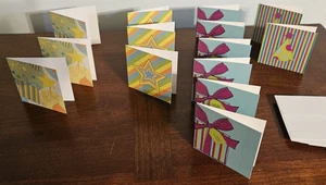 Verschiedene 14 Mini Grußkarten mit Umschlägen innen leer & Geschenkkartenhalter - Bild 1 von 4