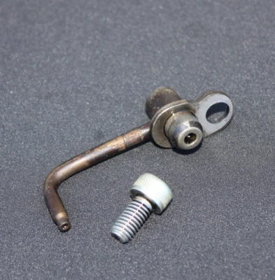 OEM Cylinder Oil Spray Nozzle for 2009-2023 TOYOTA PRIUS COROLLA MATRIX 1.8L 2ZR - Image 1 of 3