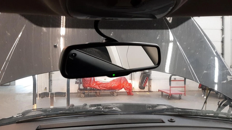 Espejo retrovisor Int Rr para Patriot Assy Autodim Foto 1 de 1