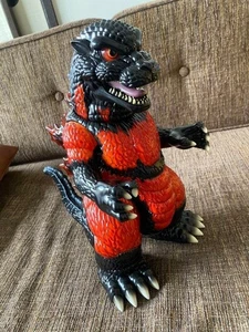 Godzilla 1995 Burning Sofubi Kaiju One Hakaba Gallery 30cm Japan Rare Vinyl Mint - Picture 1 of 1