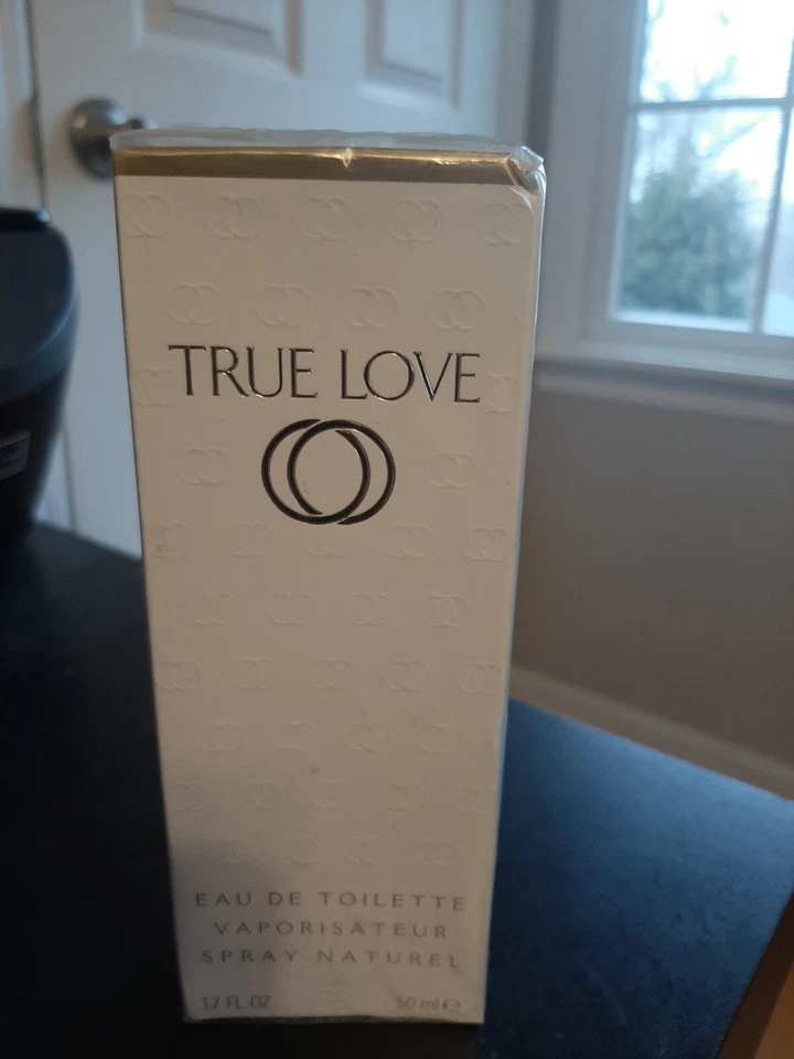 True Love Spray By Elizabeth Arden - Image 1 of 1