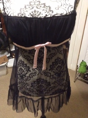 Morgan Taylor Intimates Foto 1 de 4