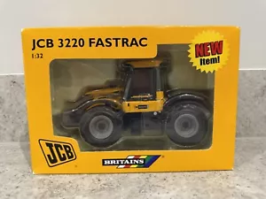 Britains Farm - JCB 3220 Fastrac Tractor - 1:32 Scale - 43256 - New/Mint - Picture 1 of 4