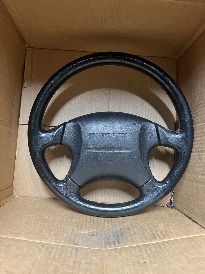Volante Subaru Outback Legacy 2001 2002 2003 2004 crucero negro Foto 1 de 4