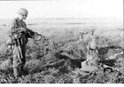 Wwii Photo German Soldier With Russian Prisoner  Ww2 B&W World War Two / 2206