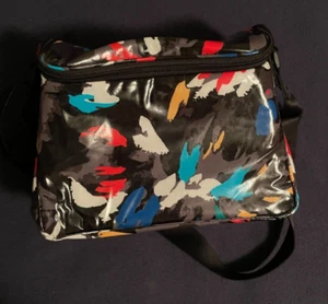 Vera Bradley Splash Floral Stay Cooler - NWT - Picture 1 of 3