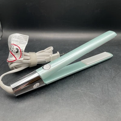 T3 Micro SinglePass Ceramic Flat Iron 1" White Hair Straightener 76508 TESTED - Image 1 of 4