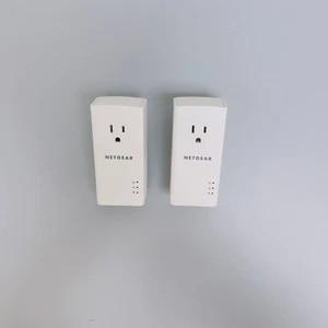 Netgear PLP1200S Powerline Adapter 1200 Extra Outlet Set of 2 Tested White Clean - Picture 1 of 8