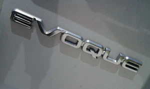 Land Rover Genuine Range Rover L538 EVOQUE OEM SILVER Tailgate Badge Brand New - Picture 1 of 2