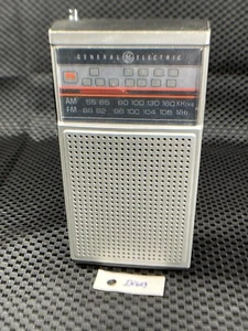 General Electric AM/FM/TV Sound Transistor Radio Model 7-2924A  IN6113 - Picture 1 of 10