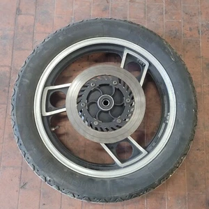 Cerchio ruota posteriore rear wheel rim tire gomma YAMAHA XJ 900 31A 1984 - Picture 1 of 4